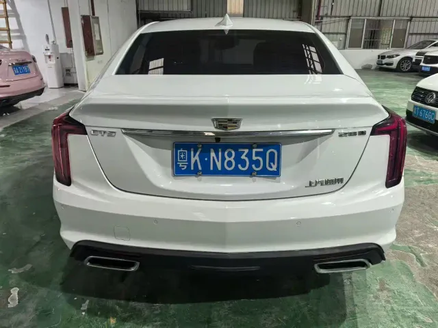 Cadillac CT5 — Фото автомобиля 4
