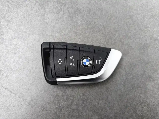 BMW 3 Series — Фото автомобиля 19