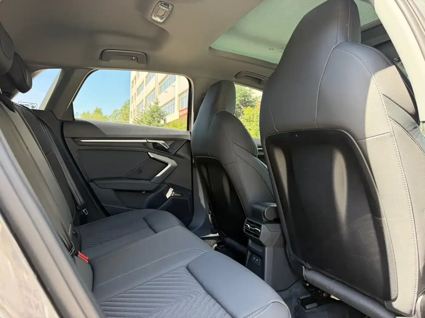 Audi Audi A3 2023 Sportback 35 TFSI Fashion Elegance — Фото автомобиля 13