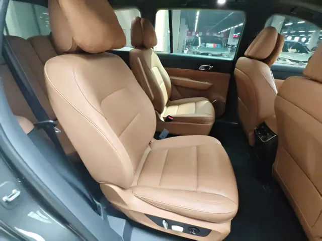 Li Auto ONE — Фото автомобиля 19