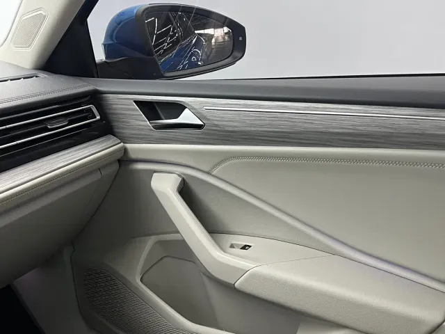 Volkswagen Sagitar — Фото автомобиля 10