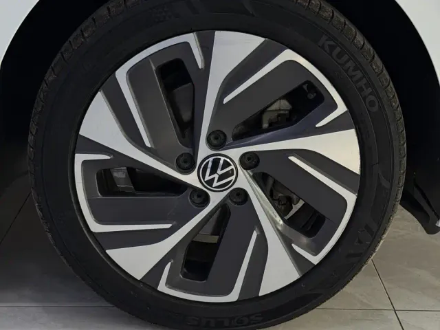 Volkswagen Bora — Фото автомобиля 21