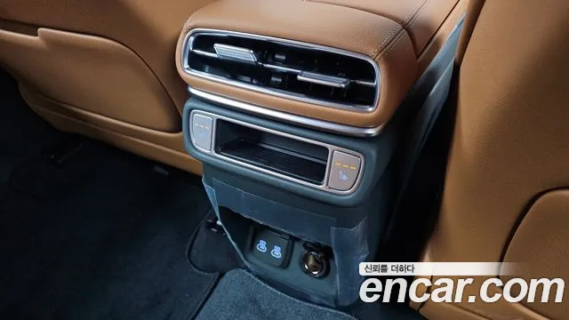 Genesis GV80 2.5T Бензин AWD — Фото автомобиля 30