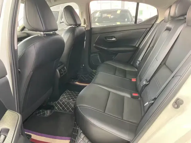 Nissan Sylphy — Фото автомобиля 4