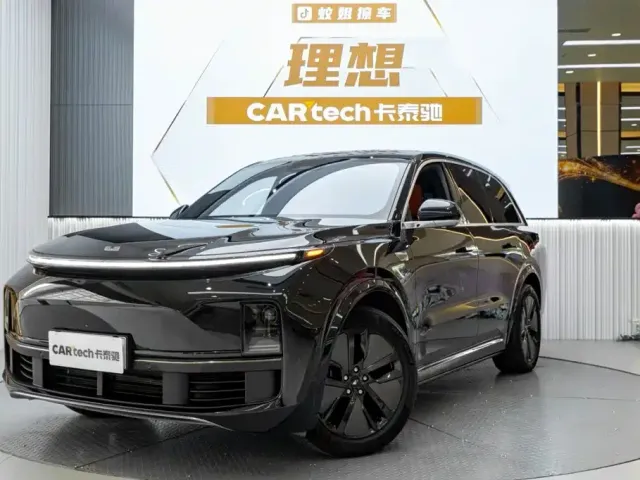 Фотография автомобиля — Li Auto L8