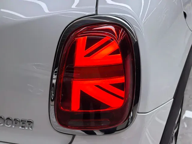 MINI Hatch — Фото автомобиля 29