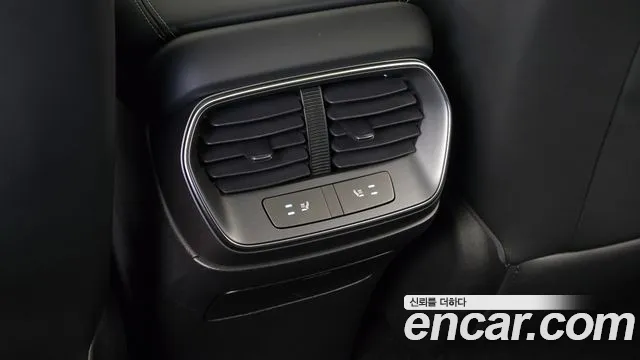 BYD Sealion 7 — Фото автомобиля 19