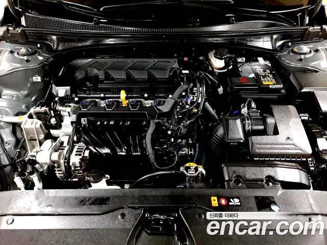 Hyundai Avante CN7 — Фото автомобиля 6