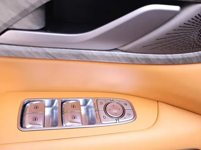 Wey Alpine — Фото автомобиля 17