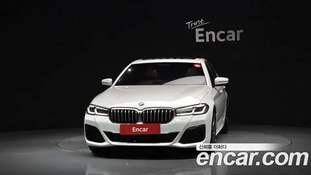 BMW 5-Series — Фото автомобиля 3