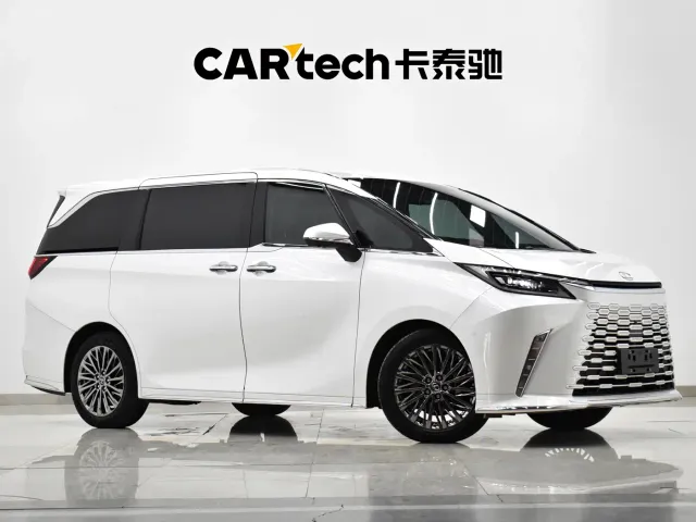 Lexus LM — Фото автомобиля 4