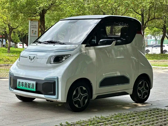 Фотография автомобиля — Wuling NanoEV