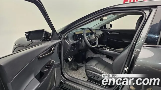 Kia EV6 — Фото автомобиля 10