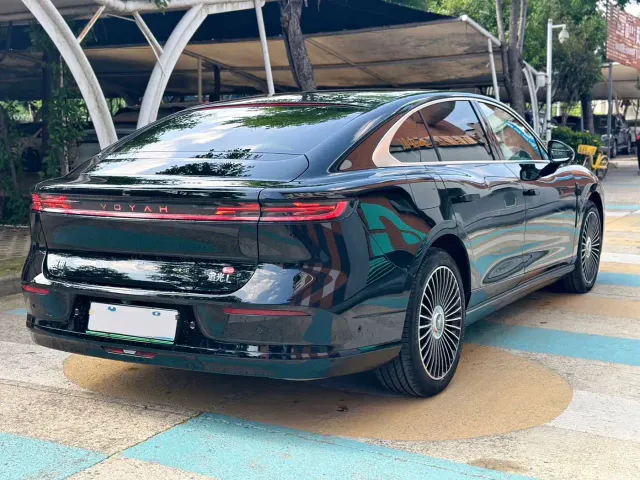 Voyah Auto VOYAH Zhuiguang L 2025 Mid-configuration Model — Фото автомобиля 9
