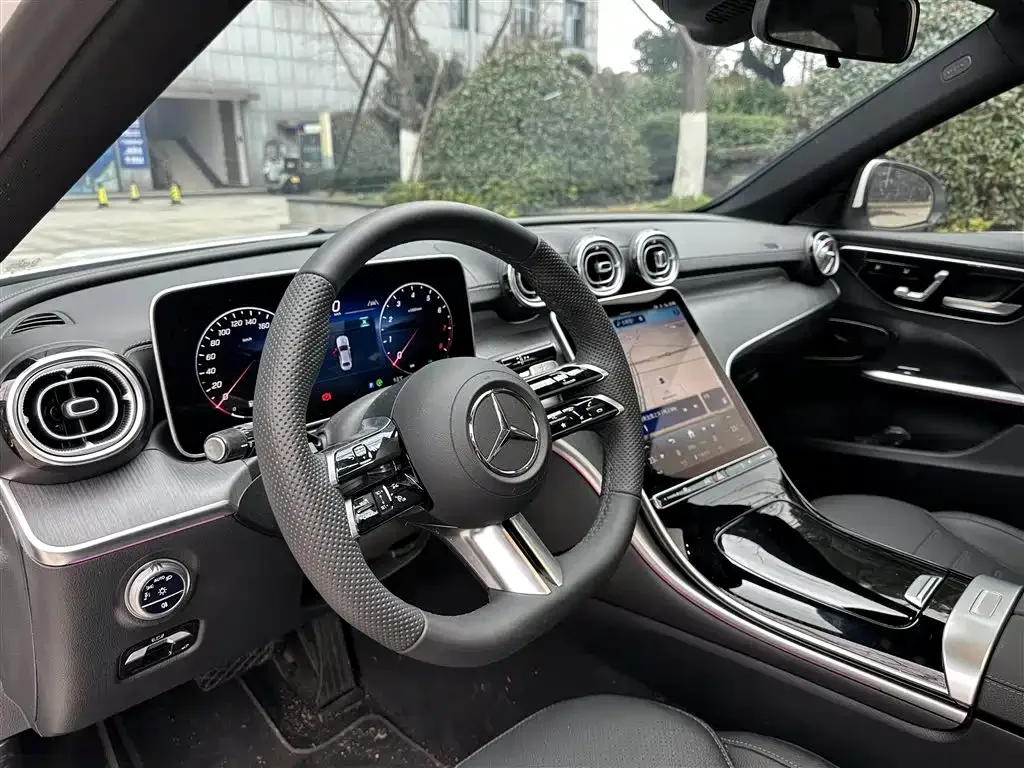 Mercedes-Benz Mercedes-Benz C-Class 2025 Facelift C 260 L Sport Edition — Фото автомобиля 7