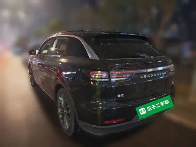 Leapmotor C11 — Фото автомобиля 4