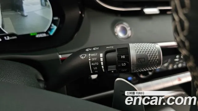 Genesis GV70 Electrified GV70 — Фото автомобиля 25