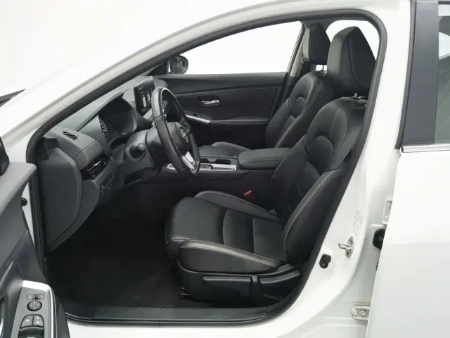 Nissan Sylphy 2023 1.6L CVT Deluxe Edition — Фото автомобиля 10