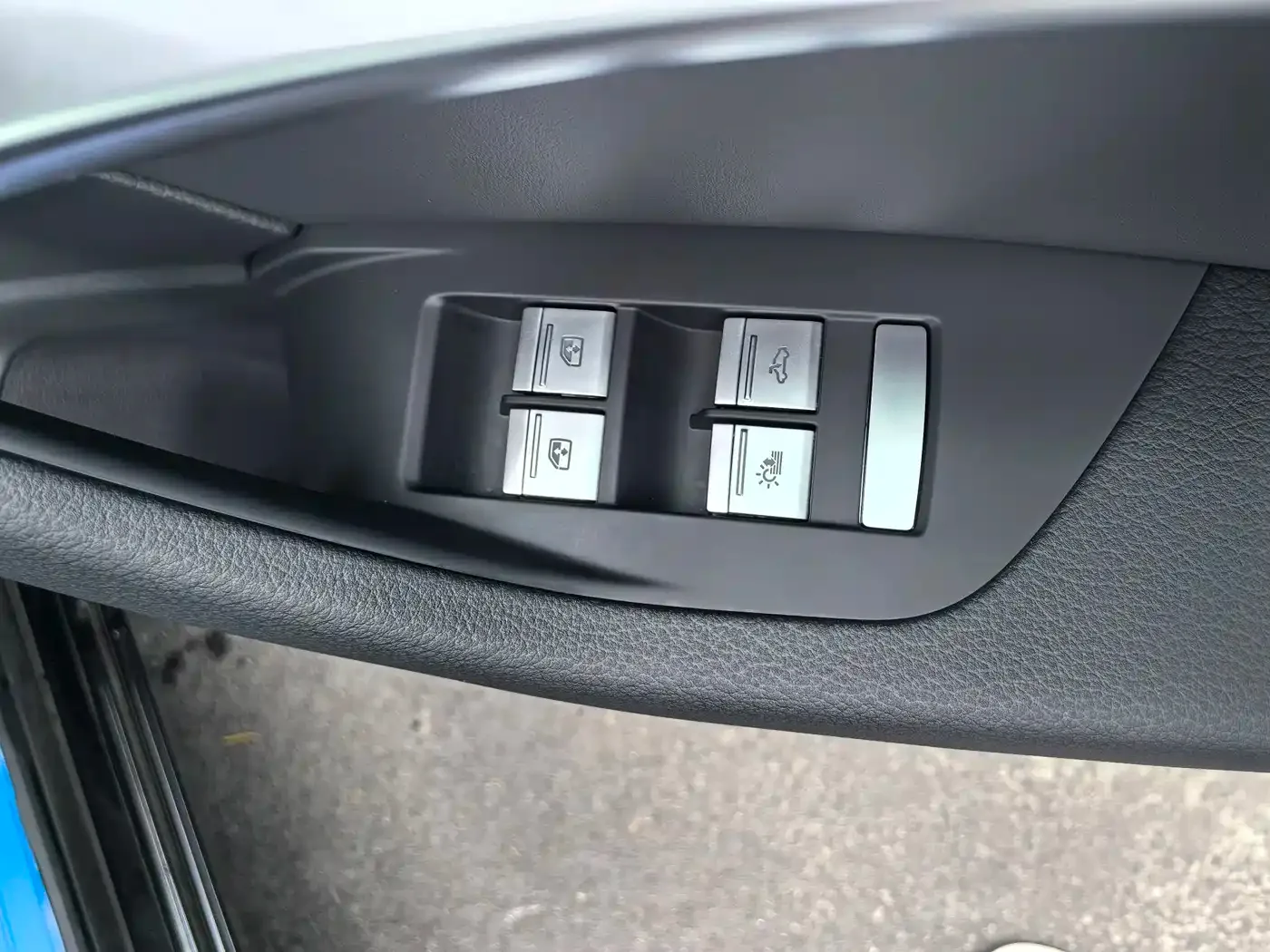 Audi Audi A6L 2025 40 TFSI Luxury Sport — Фото автомобиля 10