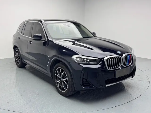 BMW X3 — Фото автомобиля 3