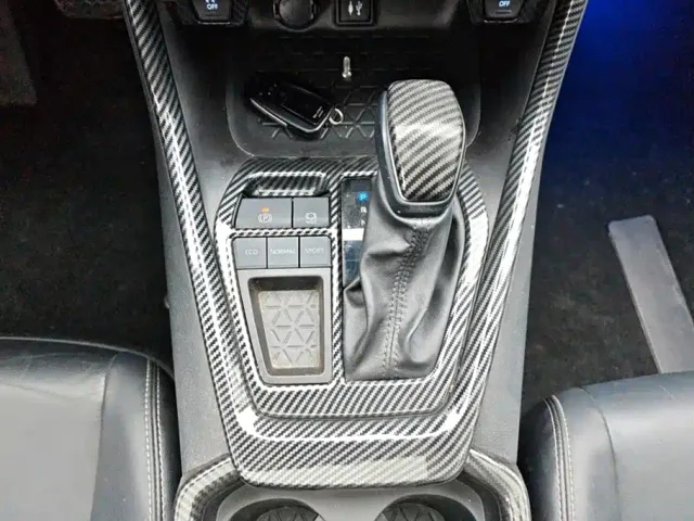 Toyota Wildlander — Фото автомобиля 16
