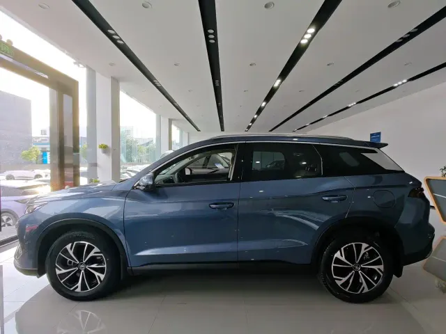 BYD Song Pro — Фото автомобиля 8