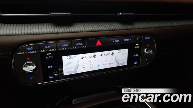 Genesis G90 Бензин 3.5 турбо AWD — Фото автомобиля 30