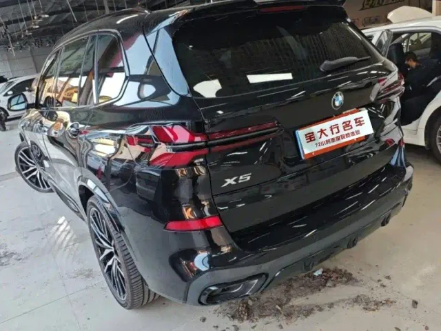 BMW X5 — Фото автомобиля 3