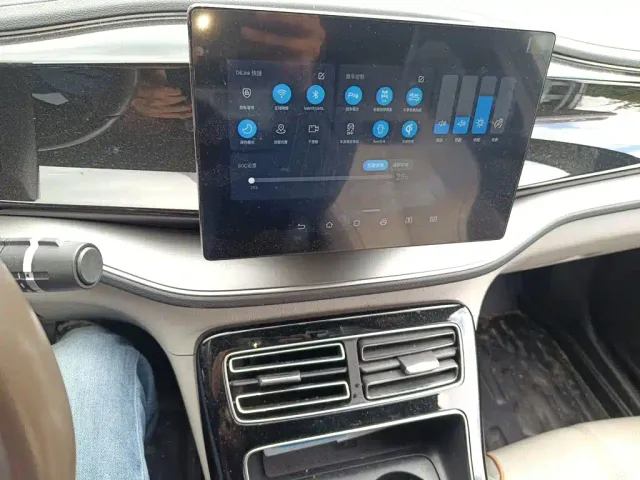 BYD Qin PLUS — Фото автомобиля 9