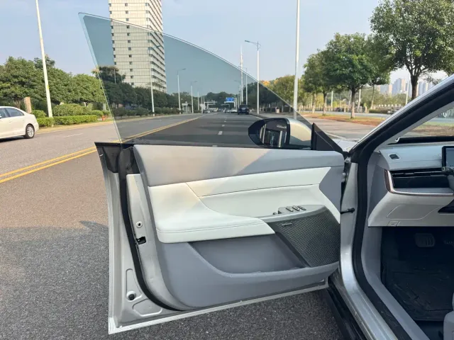 Dongfeng eπ 007 — Фото автомобиля 15