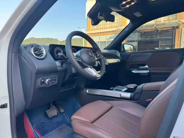 Mercedes-Benz GLB-Class — Фото автомобиля 5