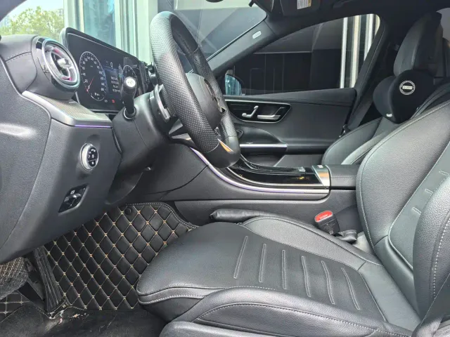 Mercedes-Benz C-Class — Фото автомобиля 8