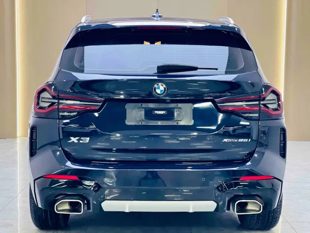 BMW X3 — Фото автомобиля 4