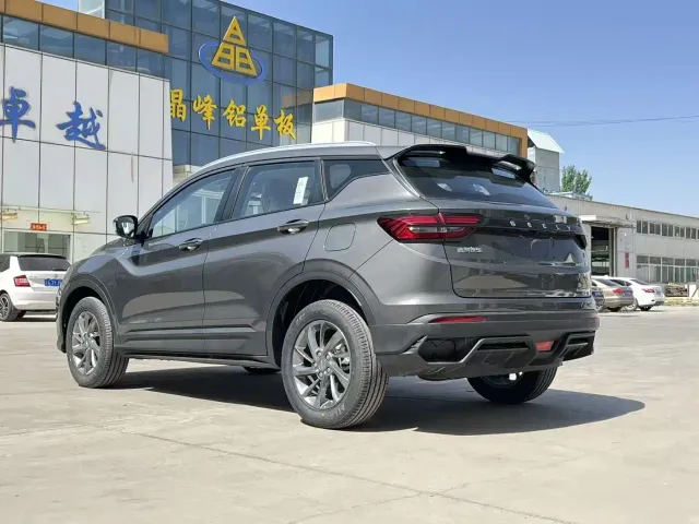 Geely Binyue — Фото автомобиля 7