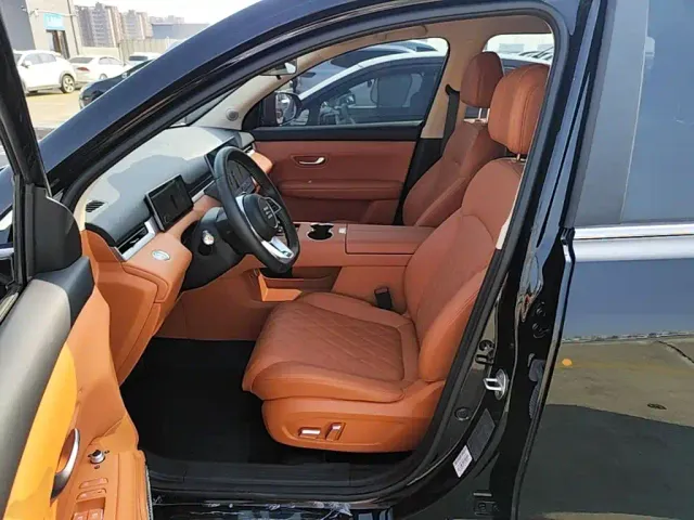 Landian E5 PLUS — Фото автомобиля 14