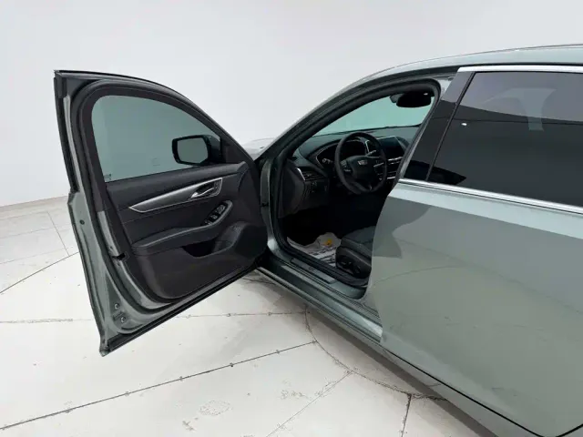 Cadillac CT5 — Фото автомобиля 21