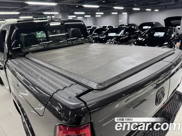 Dodge Ram Pick Up — Фото автомобиля 16