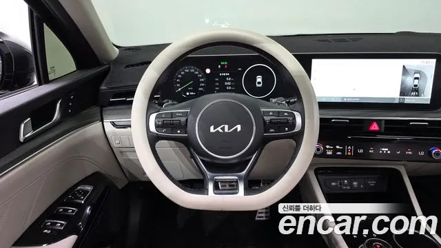 Kia K5 Generation 3 — Фото автомобиля 18