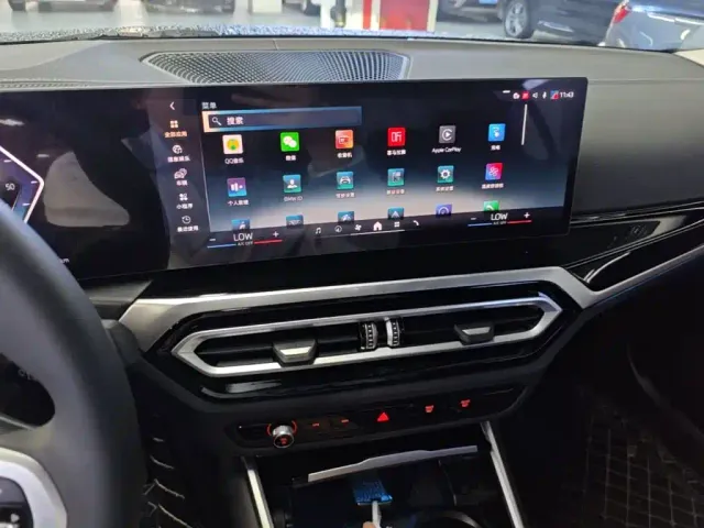 BMW i3 — Фото автомобиля 12