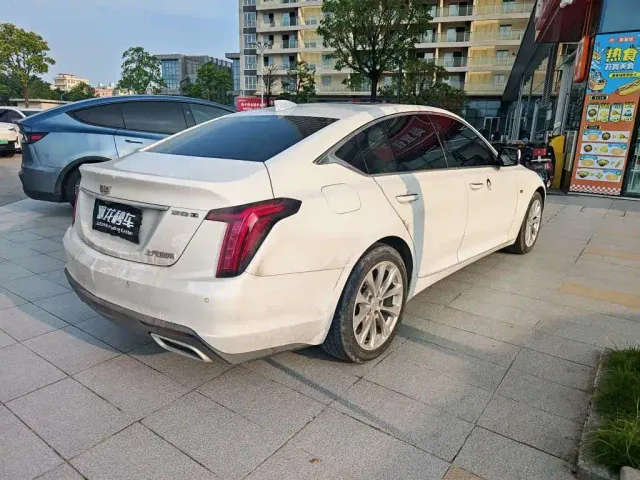 Cadillac CT5 — Фото автомобиля 8