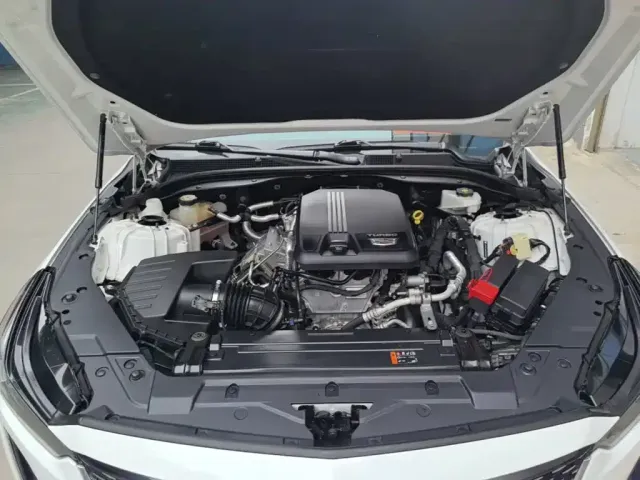Cadillac CT5 — Фото автомобиля 19