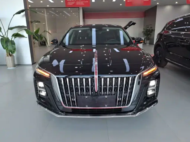 Hongqi H5 — Фото автомобиля 2