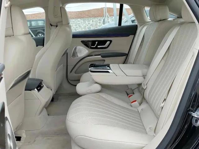 Mercedes-Benz EQS — Фото автомобиля 6