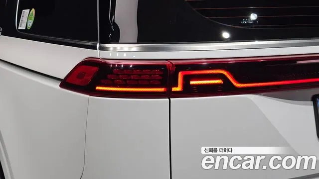 Kia Canival Carnival 4 поколение Бензин 9 мест Signature — Фото автомобиля 18