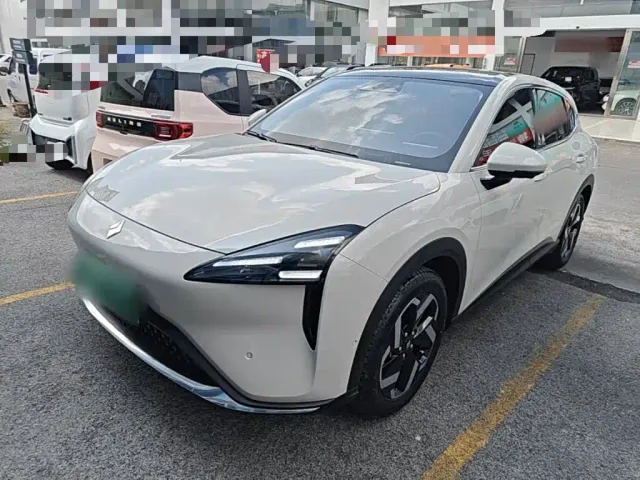 Фотография автомобиля — Baojun Yunhai