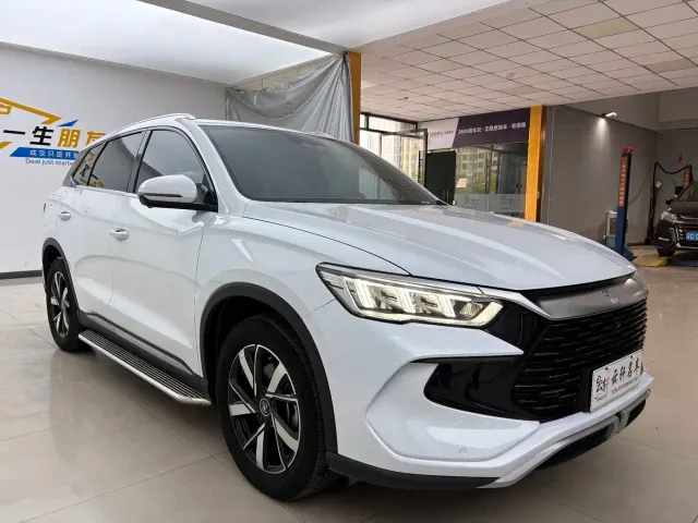 BYD Song Pro — Фото автомобиля 2