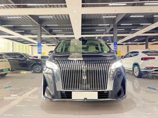 Wey Alpine — Фото автомобиля 2