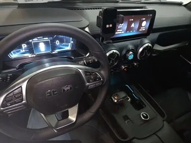 BAIC BJ40 — Фото автомобиля 5