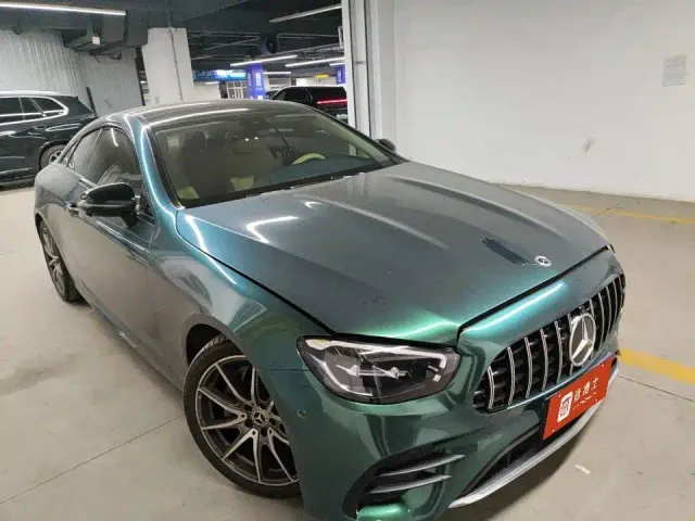 Mercedes-Benz E-Class — Фото автомобиля 5