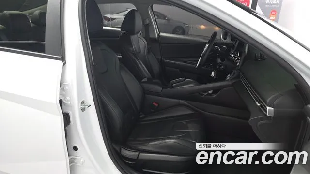 Hyundai AVANTE Avante (CN7) 1.6 LPi (Для проката) — Фото автомобиля 12